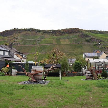Villa Winzerhaus Wehlener Sonnenuhr Bernkastel-Kues Exterior foto